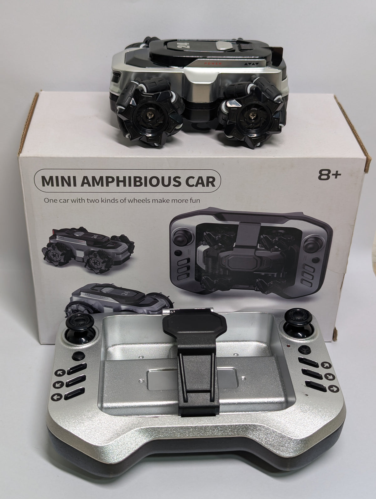 Mini Amphibious 4WD RC Stunt Car
